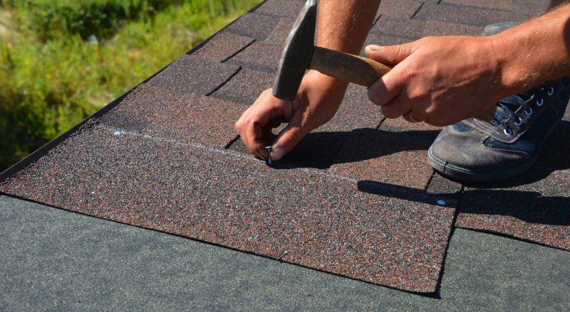 Signs It’s Time For A New Asphalt Shingle Roof Installation